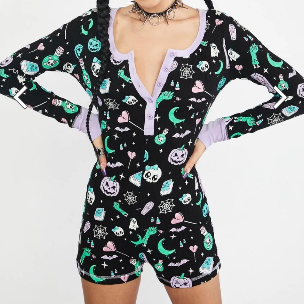 Dolls kill size small onesie.